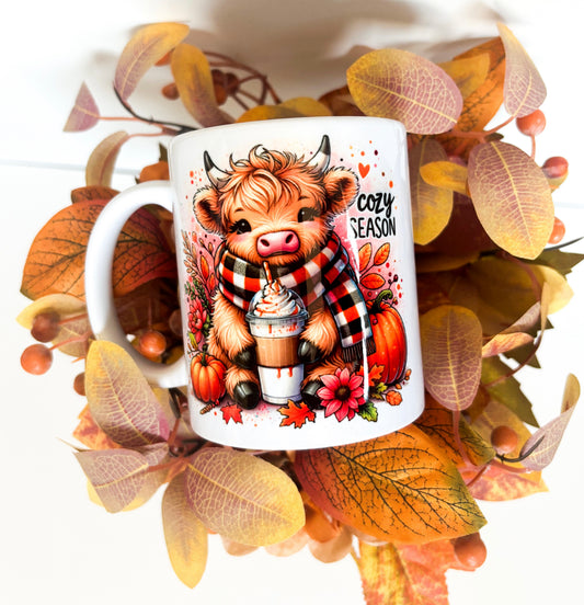 Cute Highland Cow Autumn Mug | 11oz Ceramic Coffee Mug