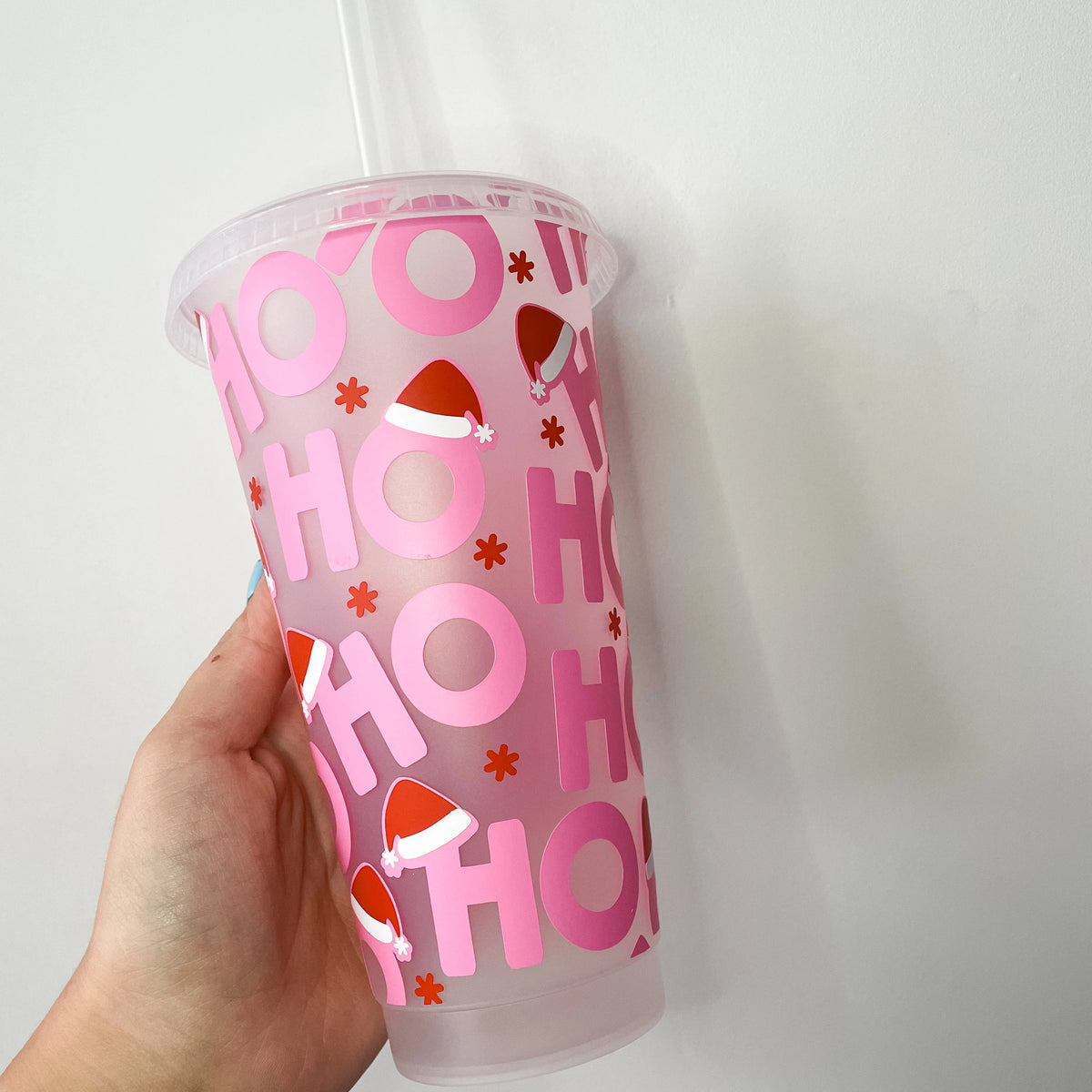 Christmas Cold Cup | 24oz Reusable Iced Coffee Cup with Lid & Straw – Rose & Bear
