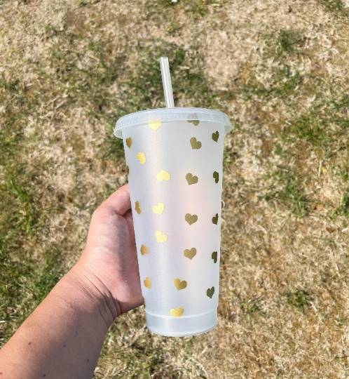 24oz Reusable Cold Cup with Hearts Design - Customisable Tumbler with Lid and Straw
